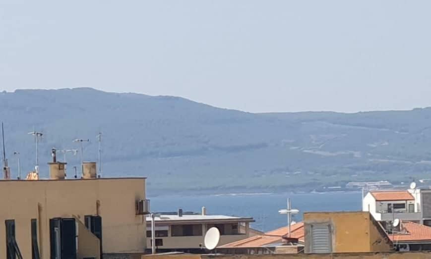 Gruppo Aedes Alghero, Residenza Michelangelo - 500 Mt Dalla Spiaggia エクステリア 写真